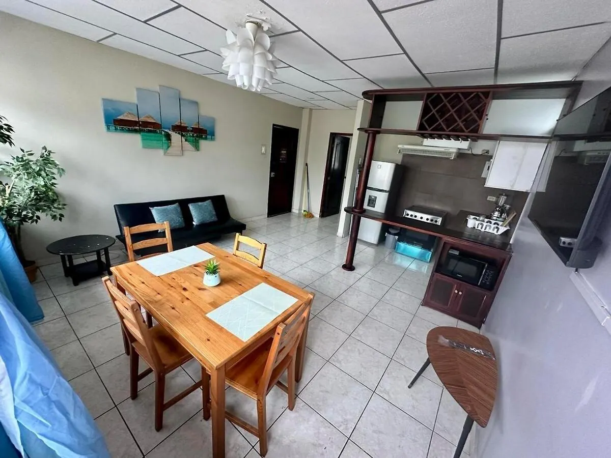 Apartment In Urdesa Central Guayaquil