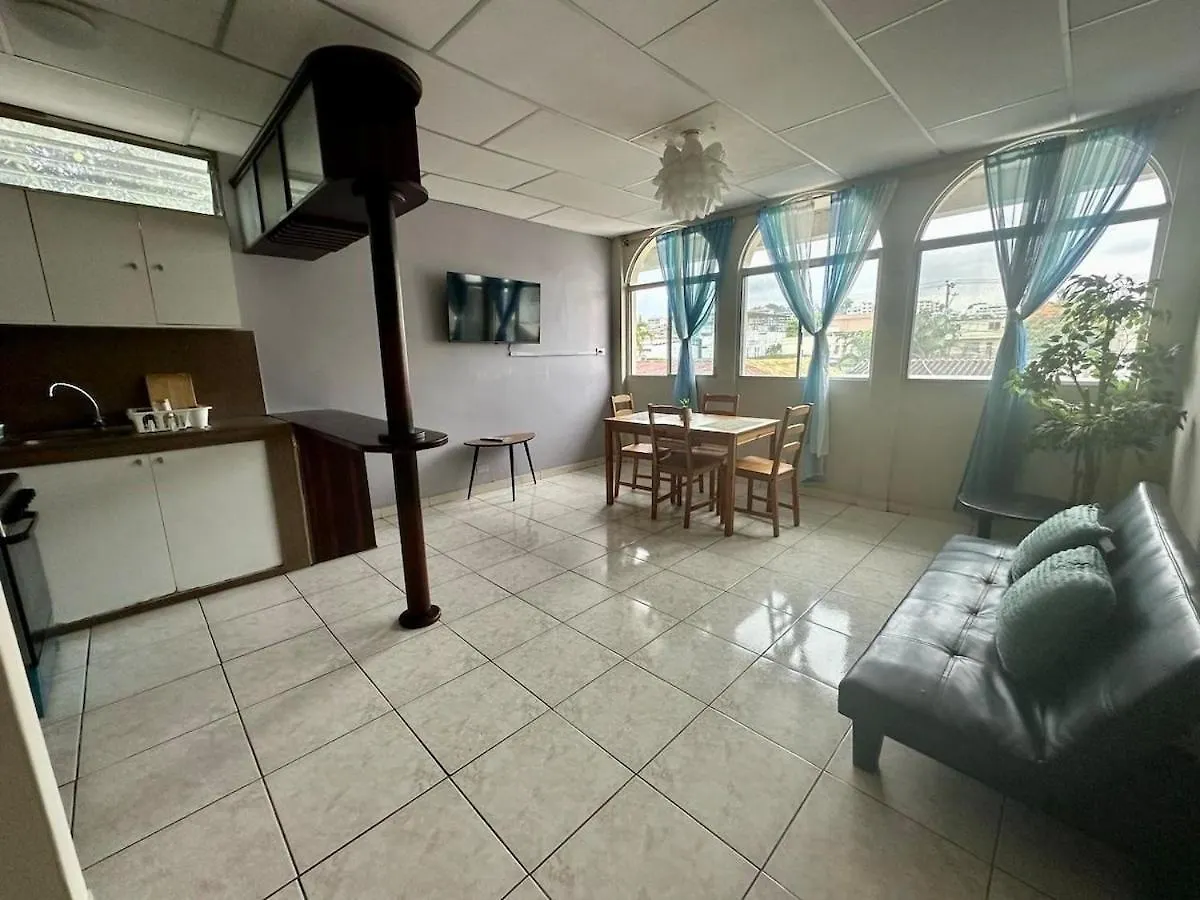 Apartment In Urdesa Central Guayaquil